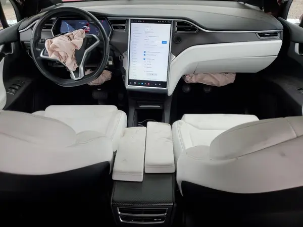 5YJXCBE21HF065741 2017 TESLA MODEL X - Image 8