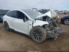 5YJXCBE21HF069112 2017 TESLA MODEL X
