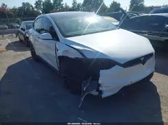 5YJXCBE21JF085848 2018 TESLA MODEL X