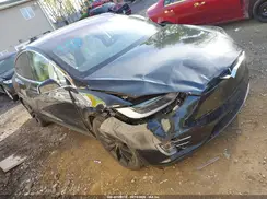 5YJXCBE21JF089026 2018 TESLA MODEL X