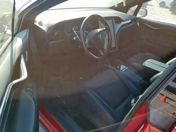 5YJXCBE21JF114779 2018 TESLA MODEL X - Image 8