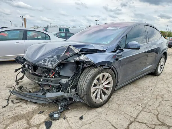 5YJXCBE21KF190715 2019 TESLA MODEL X - Image 1