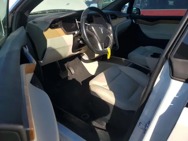5YJXCBE21LF232754 2020 TESLA MODEL X - Image 8