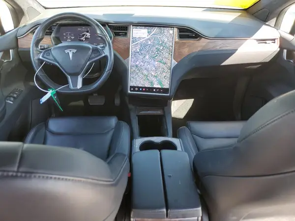 5YJXCBE21LF236805 2020 TESLA MODEL X - Image 8