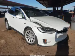 5YJXCBE21LF238490 2020 TESLA MODEL X
