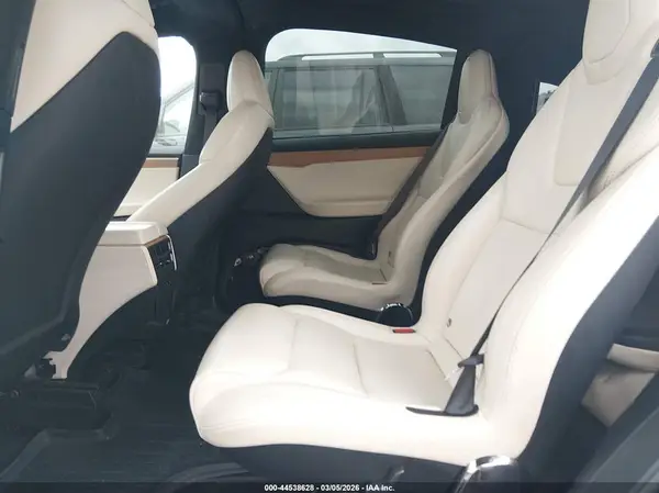 5YJXCBE21LF250770 2020 TESLA MODEL X - Image 8