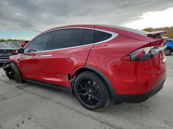 5YJXCBE21LF306531 2020 TESLA MODEL X - Image 2