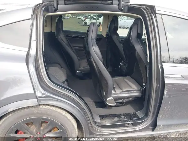 5YJXCBE22GF021391 2016 TESLA MODEL X - Image 8