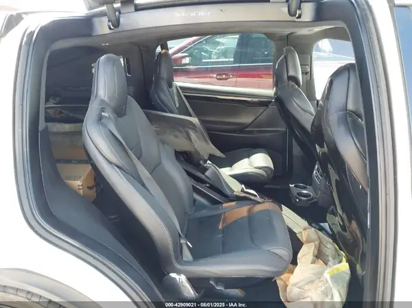 5YJXCBE22GF021486 2016 TESLA MODEL X - Image 8