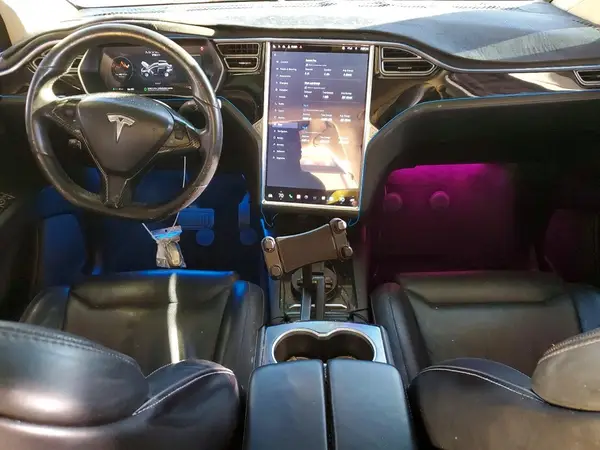 5YJXCBE22GF022704 2016 TESLA MODEL X - Image 8