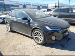 5YJXCBE22HF049421 2017 TESLA MODEL X