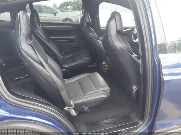 5YJXCBE22HF053713 2017 TESLA MODEL X - Image 8