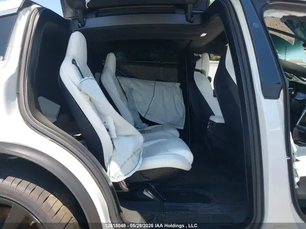 5YJXCBE22HF064971 2017 TESLA MODEL X - Image 8