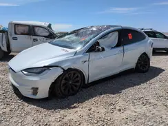 5YJXCBE22JF118260 2018 TESLA MODEL X