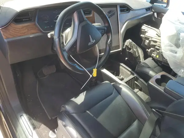 5YJXCBE22JF119103 2018 TESLA MODEL X - Image 8