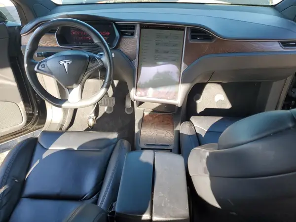 5YJXCBE22JF128352 2018 TESLA MODEL X - Image 8