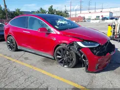 5YJXCBE22JF139707 2018 TESLA MODEL X
