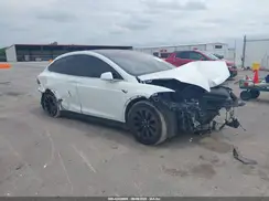 5YJXCBE22JF139819 2018 TESLA MODEL X