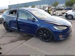 5YJXCBE22KF162440 2019 TESLA MODEL X