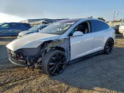 5YJXCBE22KF183031 2019 TESLA MODEL X