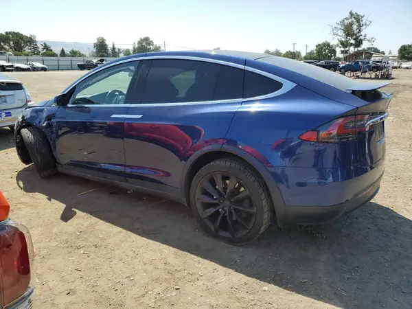 5YJXCBE22LF240426 2020 TESLA MODEL X - Image 2