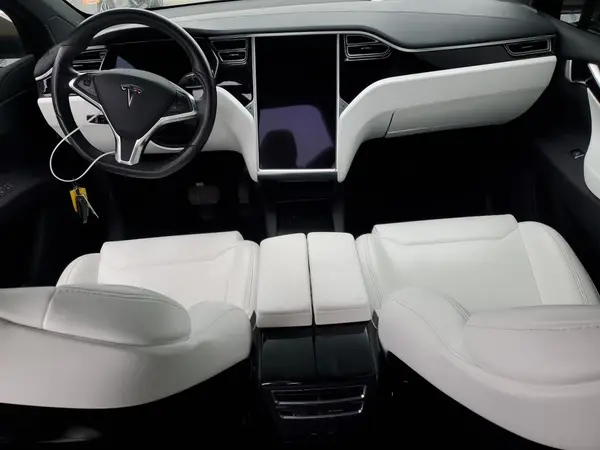 5YJXCBE23GF010786 2016 TESLA MODEL X - Image 8