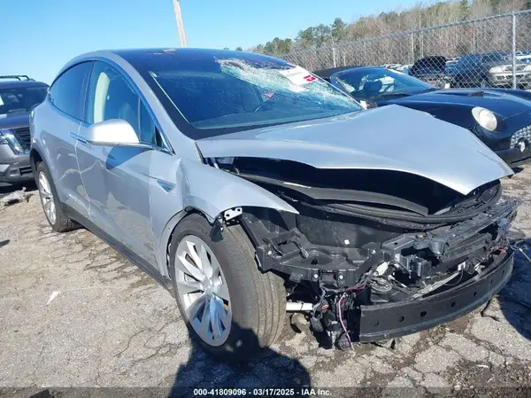 5YJXCBE23GF016345 2016 TESLA MODEL X - Image 1