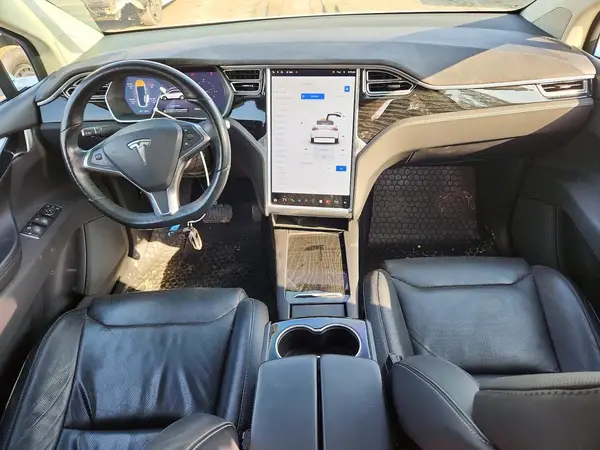 5YJXCBE23GF022002 2016 TESLA MODEL X - Image 8