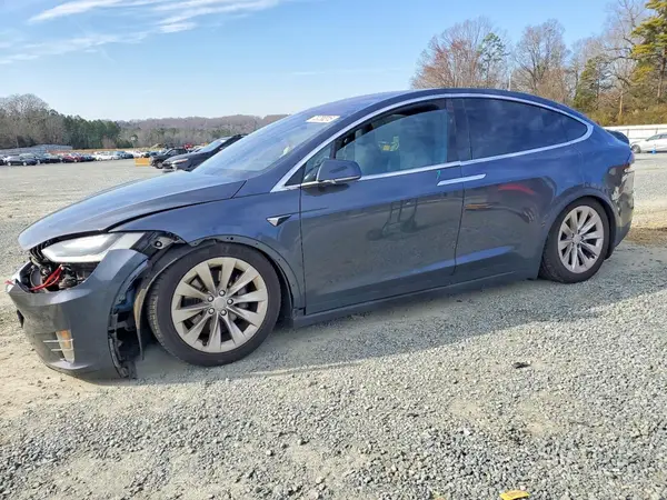 5YJXCBE23GF024252 2016 TESLA MODEL X - Image 1