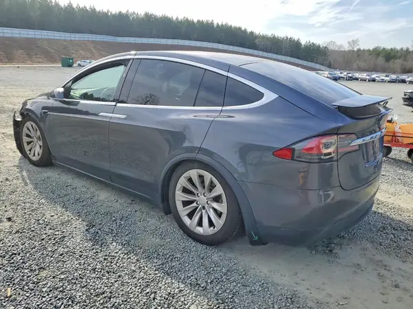 5YJXCBE23GF024252 2016 TESLA MODEL X - Image 2