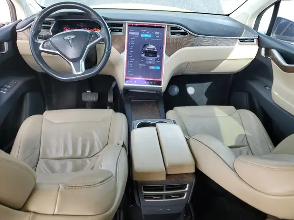 5YJXCBE23GF027846 2016 TESLA MODEL X - Image 8