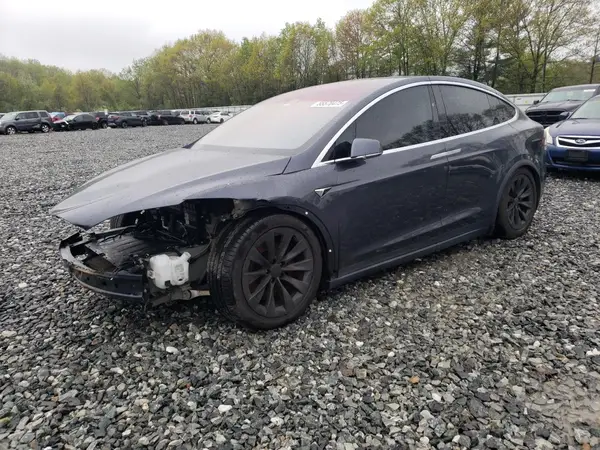 5YJXCBE23GF028267 2016 TESLA MODEL X - Image 1