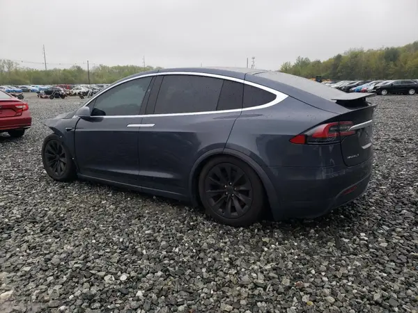 5YJXCBE23GF028267 2016 TESLA MODEL X - Image 2