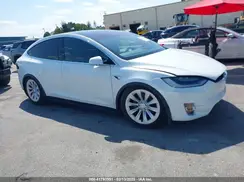 5YJXCBE23HF045670 2017 TESLA MODEL X