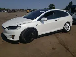 5YJXCBE23HF047712 2017 TESLA MODEL X