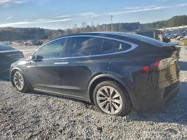 5YJXCBE23HF049766 2017 TESLA MODEL X - Image 2