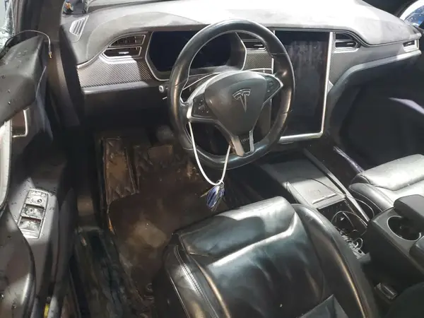 5YJXCBE23HF054000 2017 TESLA MODEL X - Image 8