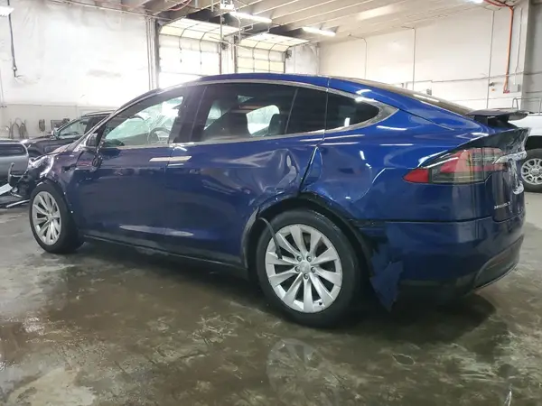 5YJXCBE23HF061237 2017 TESLA MODEL X - Image 2