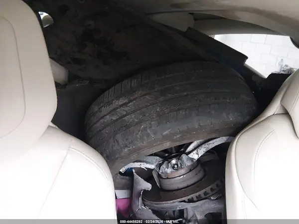5YJXCBE23HF065675 2017 TESLA MODEL X - Image 8