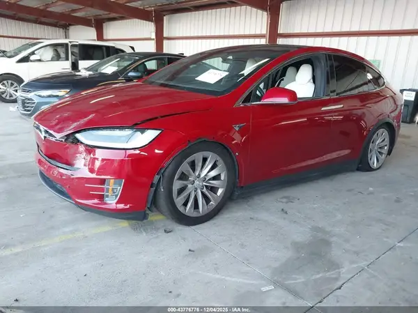 5YJXCBE23HF066177 2017 TESLA MODEL X - Image 2
