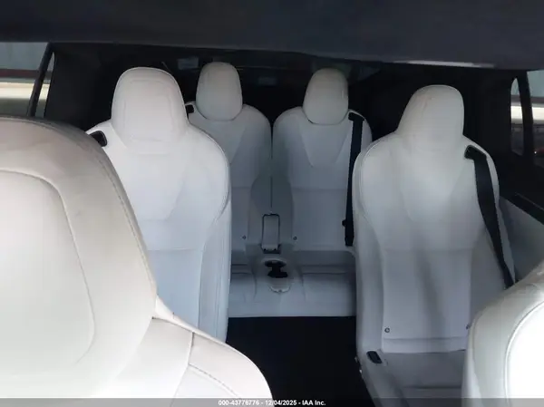 5YJXCBE23HF066177 2017 TESLA MODEL X - Image 8
