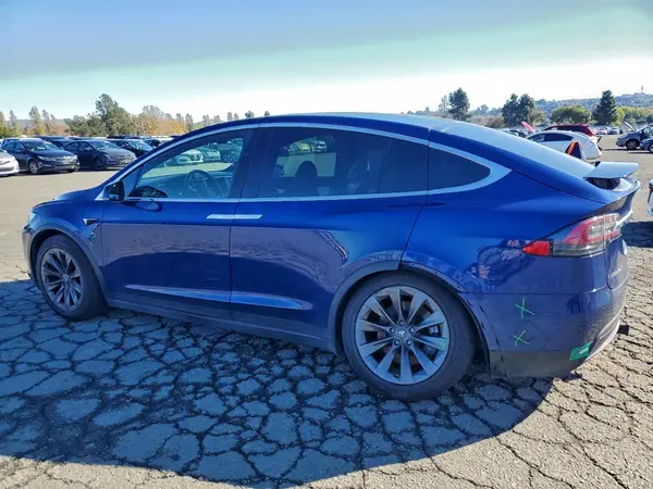 5YJXCBE23HF078524 2017 TESLA MODEL X - Image 2