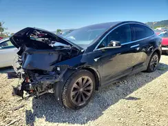 5YJXCBE23JF100107 2018 TESLA MODEL X