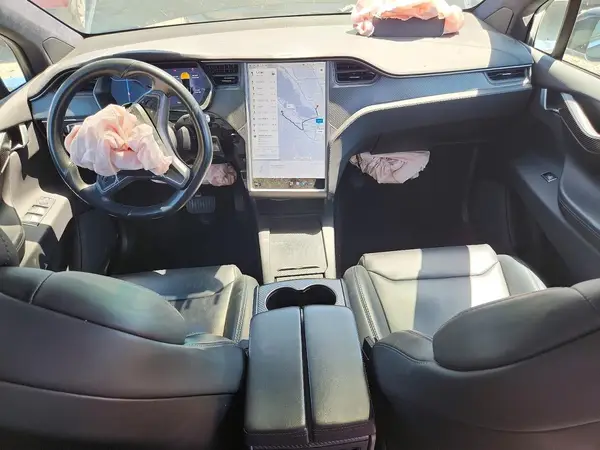 5YJXCBE23JF100107 2018 TESLA MODEL X - Image 8