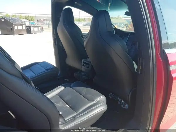 5YJXCBE23JF136055 2018 TESLA MODEL X - Image 8