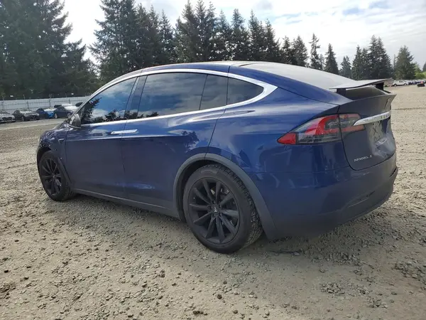 5YJXCBE23JF136198 2018 TESLA MODEL X - Image 2