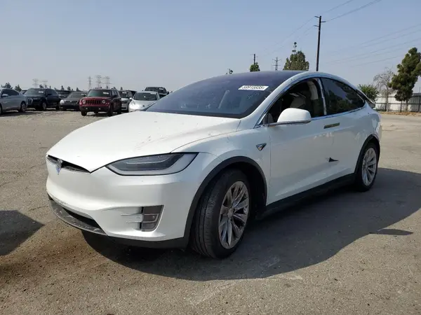 5YJXCBE23JF143457 2018 TESLA MODEL X - Image 1