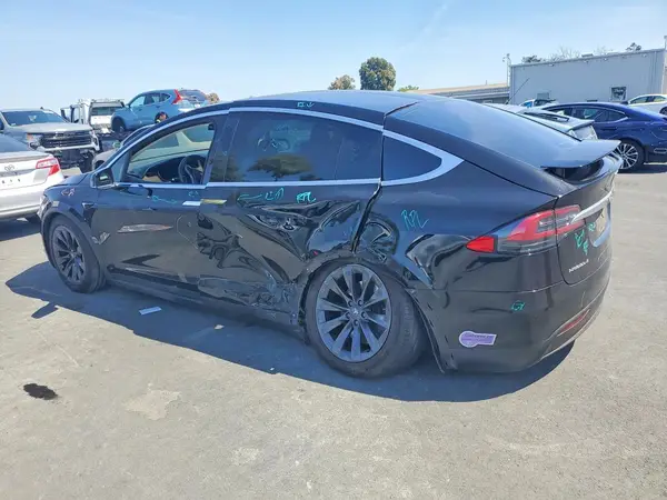 5YJXCBE23KF160549 2019 TESLA MODEL X - Image 2
