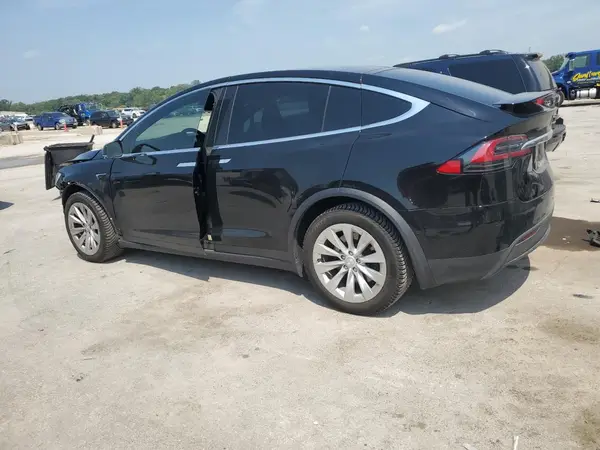 5YJXCBE23KF162138 2019 TESLA MODEL X - Image 2