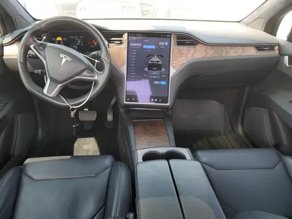 5YJXCBE23KF162138 2019 TESLA MODEL X - Image 8
